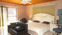 Main Bedroom - 62 square meters of property in Mackenzie Park