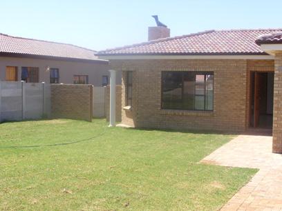 3 Bedroom House for Sale and to Rent For Sale in Brackenfell - Private Sale - MR20400