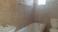 Bathroom 1 - 3 square meters of property in Alberton