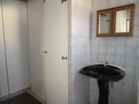 Main Bathroom - 7 square meters of property in Lenasia South