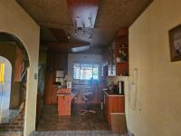 Kitchen of property in Falcon Ridge