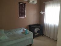 Bed Room 2 - 14 square meters of property in Willowbrook