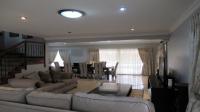 Lounges - 44 square meters of property in Willowbrook