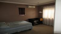 Bed Room 2 - 14 square meters of property in Willowbrook