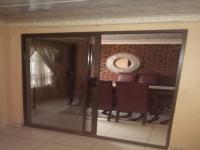 Spaces - 4 square meters of property in Daveyton