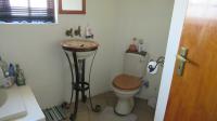 Bathroom 1 - 8 square meters of property in Vaalmarina