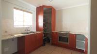 Kitchen - 14 square meters of property in Olympus