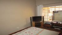 Bed Room 1 - 11 square meters of property in Westwood AH