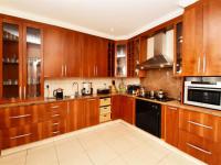 Kitchen - 23 square meters of property in Sagewood