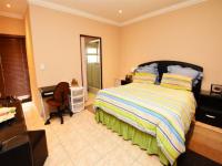 Bed Room 2 - 15 square meters of property in Sagewood