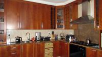 Kitchen - 23 square meters of property in Sagewood