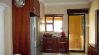 Kitchen - 23 square meters of property in Sagewood