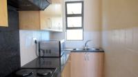 Kitchen - 23 square meters of property in Sagewood