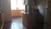 Kitchen - 29 square meters of property in Henley-on-Klip