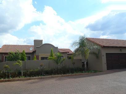 3 Bedroom Cluster for Sale For Sale in Eco-Park Estate - Private Sale - MR22451