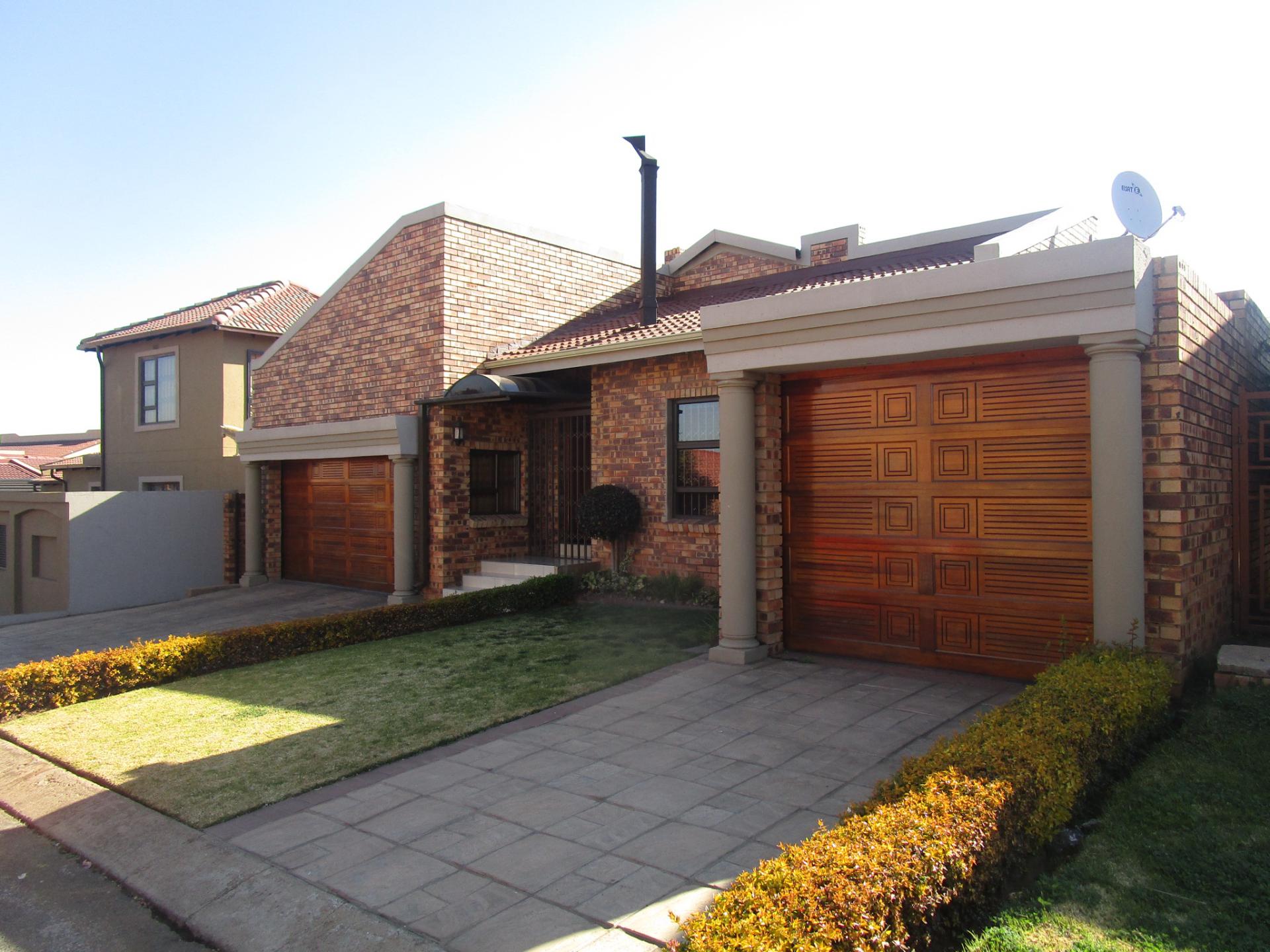 3-bedroom-house-for-sale-for-sale-in-diepkloof-private-sale