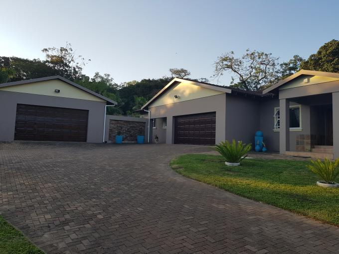 4 Bedroom House for Sale For Sale in Umtentweni - Private Sale - MR226463