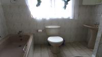 Bathroom 3+ - 16 square meters of property in Margate