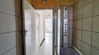 Bathroom 1 - 5 square meters of property in Benoni