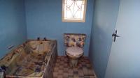 Main Bathroom - 4 square meters of property in Phoenix