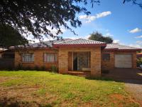 3 Bedroom 2 Bathroom Cluster for Sale for sale in Kuruman