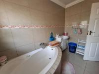 Bathroom 1 of property in Merrivale