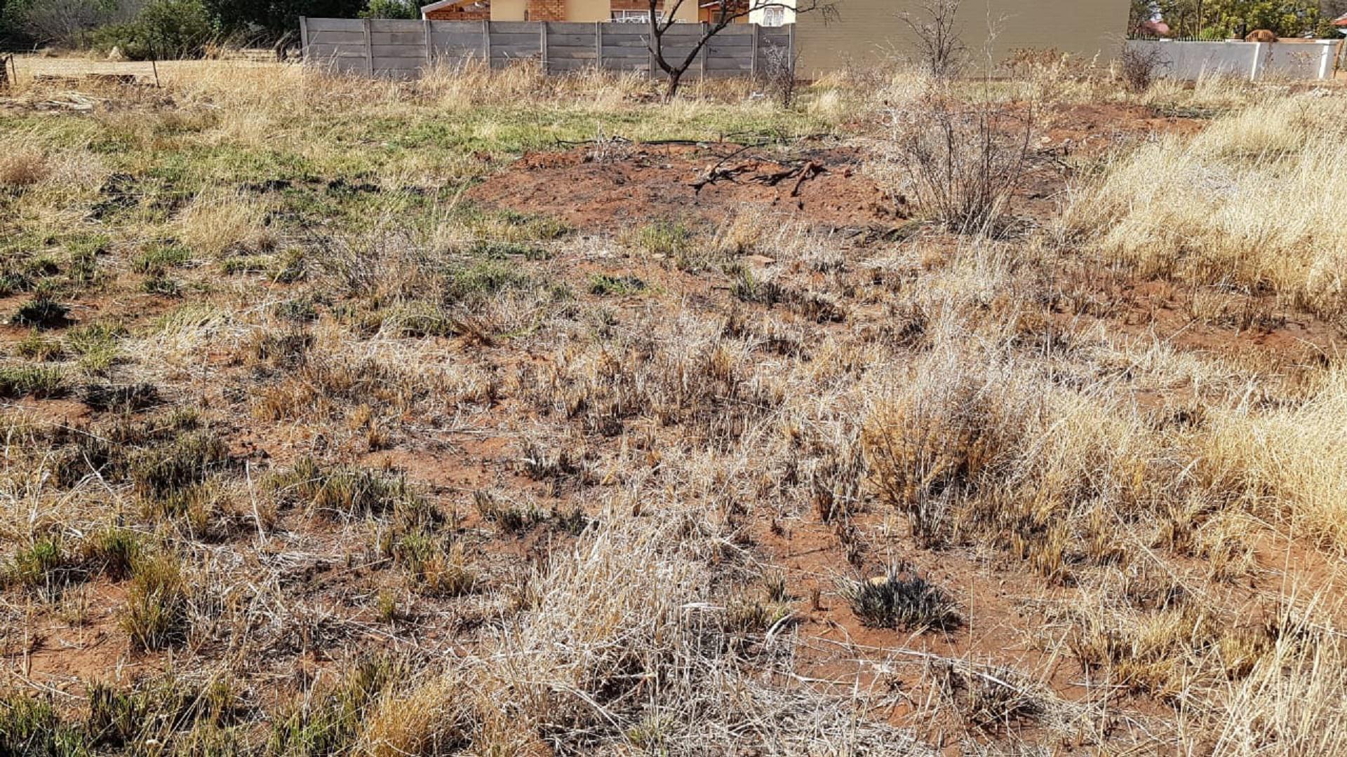 Front View of property in Hartebeesfontein