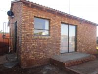 Front View of property in Vosloorus