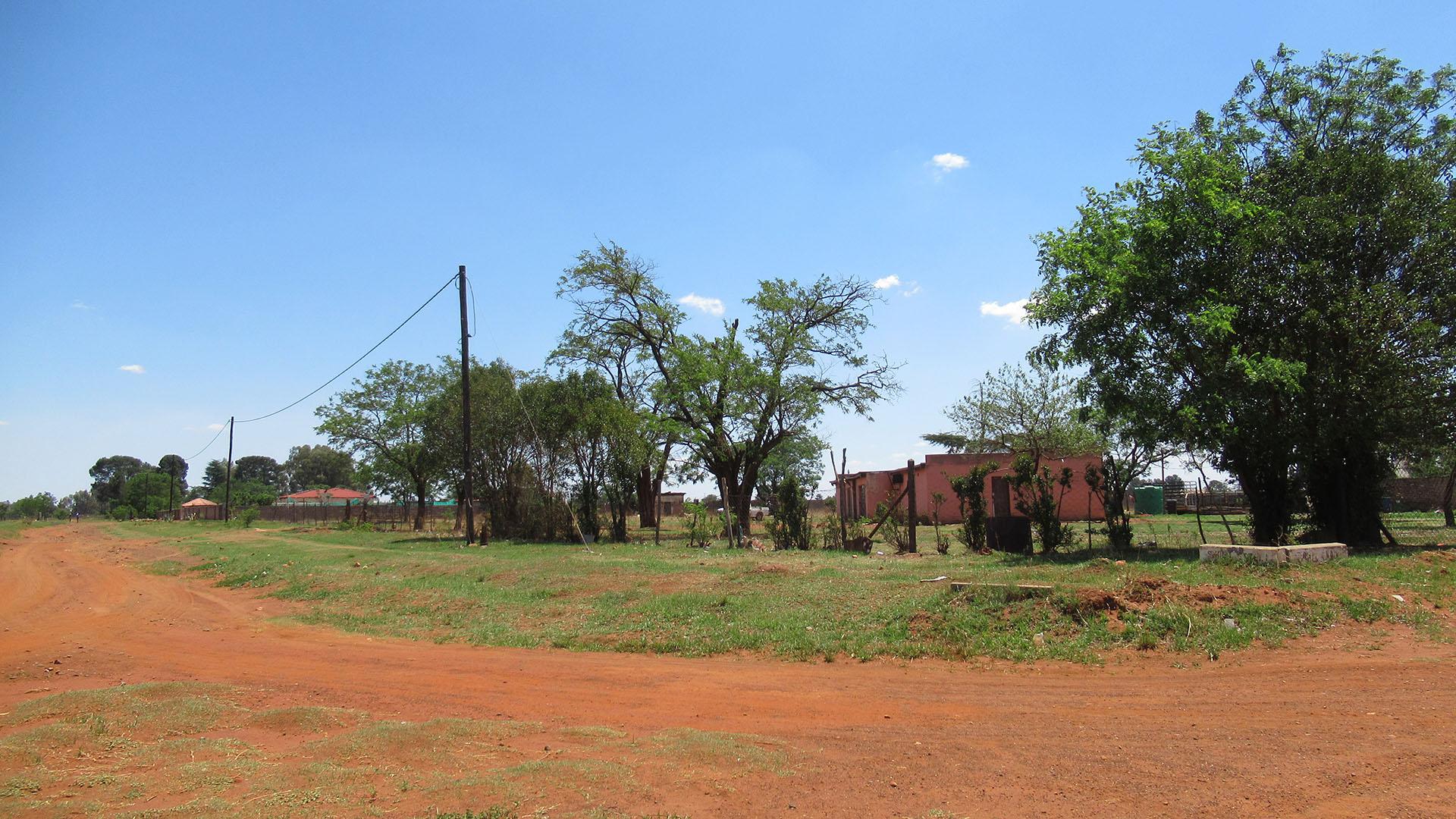 Front View of property in West Rand AH