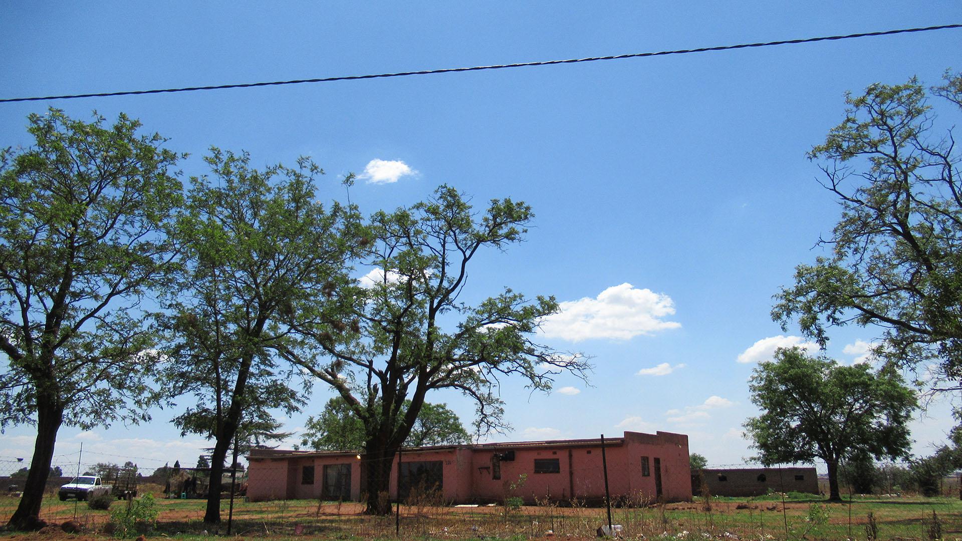 Front View of property in West Rand AH