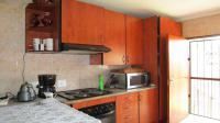 Kitchen - 9 square meters of property in Safarituine