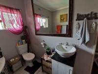 Bathroom 1 of property in Modimolle (Nylstroom)