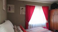 Bed Room 2 - 15 square meters of property in Sunward park