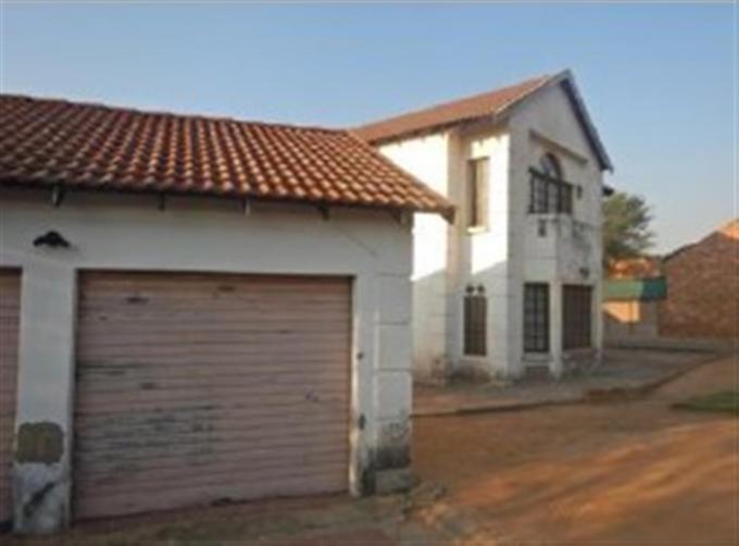 Standard Bank SIE Sale In Execution 4 Bedroom House for Sale in Centurion Central - MR245124