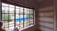 Bed Room 1 - 11 square meters of property in Country View