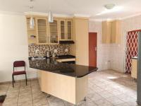 Kitchen of property in Bendor