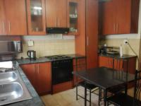 Kitchen - 10 square meters of property in Zakariyya Park