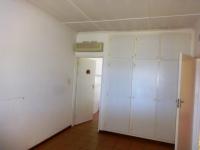 Main Bedroom - 17 square meters of property in Port Edward