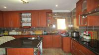 Kitchen - 18 square meters of property in Midstream Estate