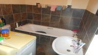 Bathroom 1 of property in Pietermaritzburg (KZN)