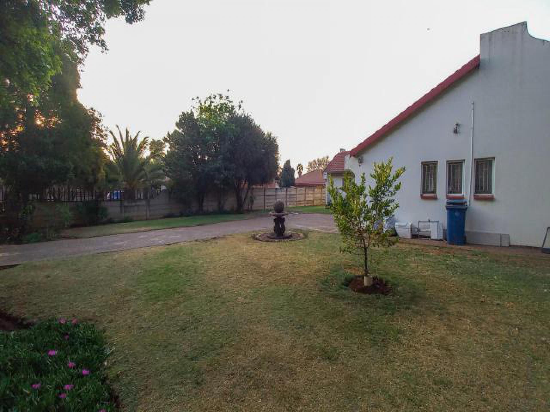 Front View of property in Middelburg - MP