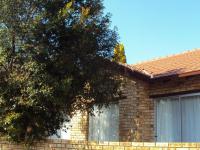 3 Bedroom 1 Bathroom Simplex for Sale for sale in Safarituine