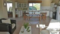 Lounges - 69 square meters of property in Franskraal