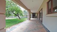 Patio - 75 square meters of property in Willow Acres Estate