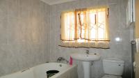 Bathroom 1 - 4 square meters of property in Soshanguve East