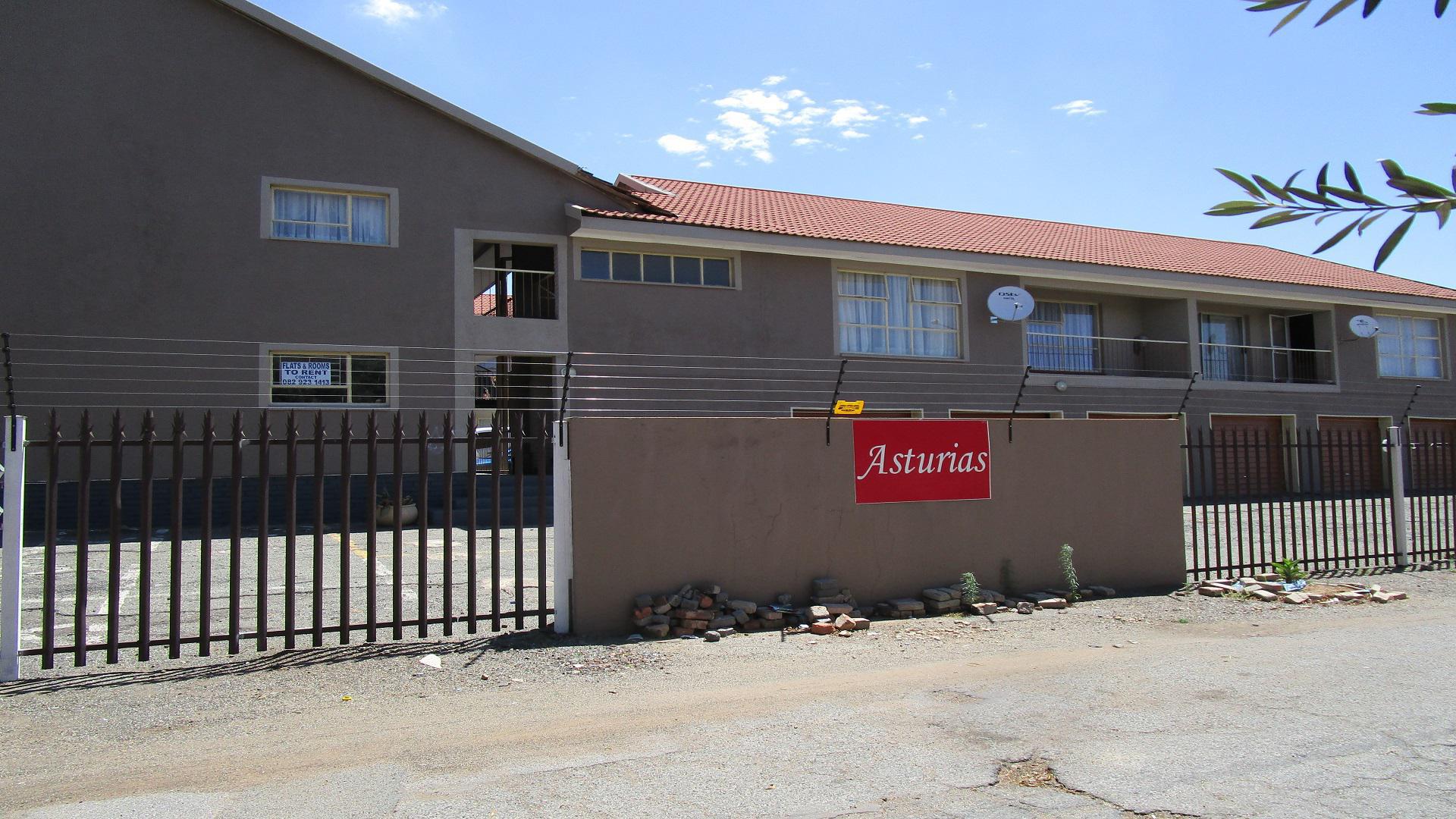 Front View of property in Vanderbijlpark