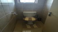 Bathroom 1 of property in Kwamakhutha