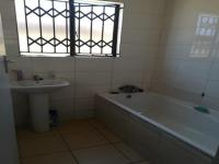 Bathroom 1 - 11 square meters of property in Protea Glen