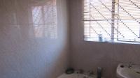 Bathroom 2 - 3 square meters of property in Protea Glen