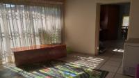 Study - 27 square meters of property in Sunward park